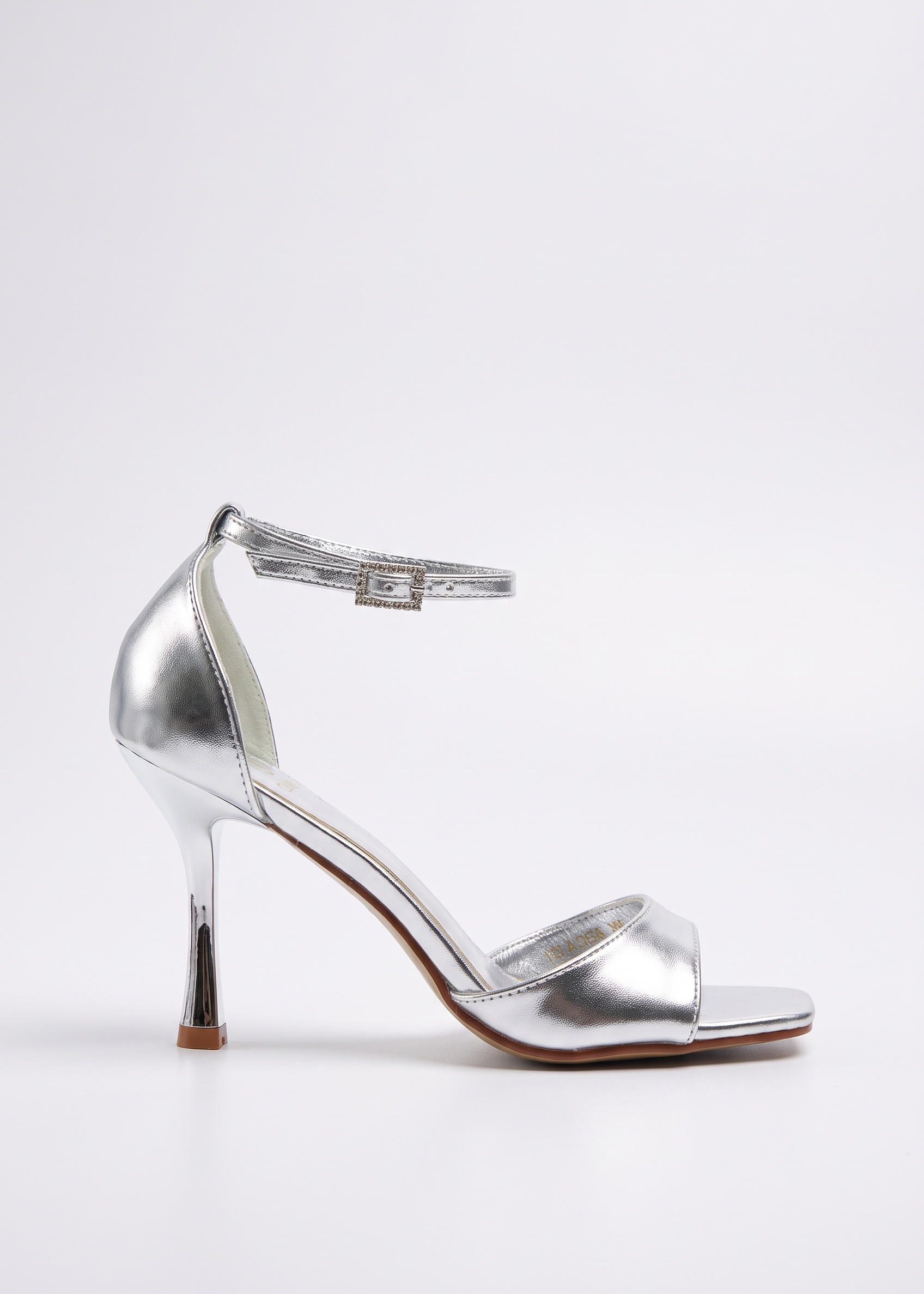 5266silver1_3ccc7818-8f21-48c5-800c-8b87459cc1f7.png