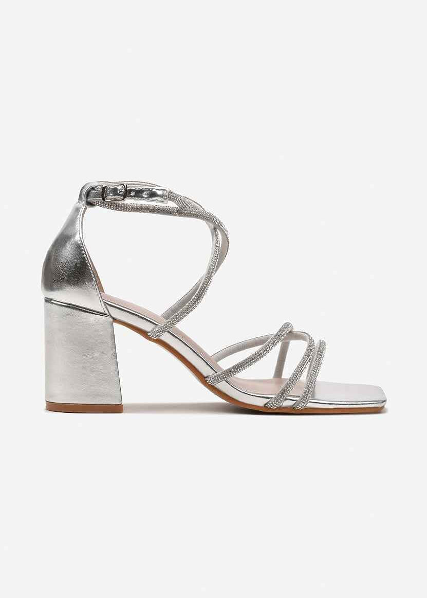 Silver sandale na blok petu
