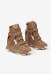 Camel sneakers with Velcro