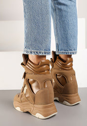 Camel sneakers with Velcro