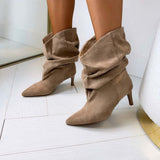 Kaki gležnjarji s tanko peto in naborki