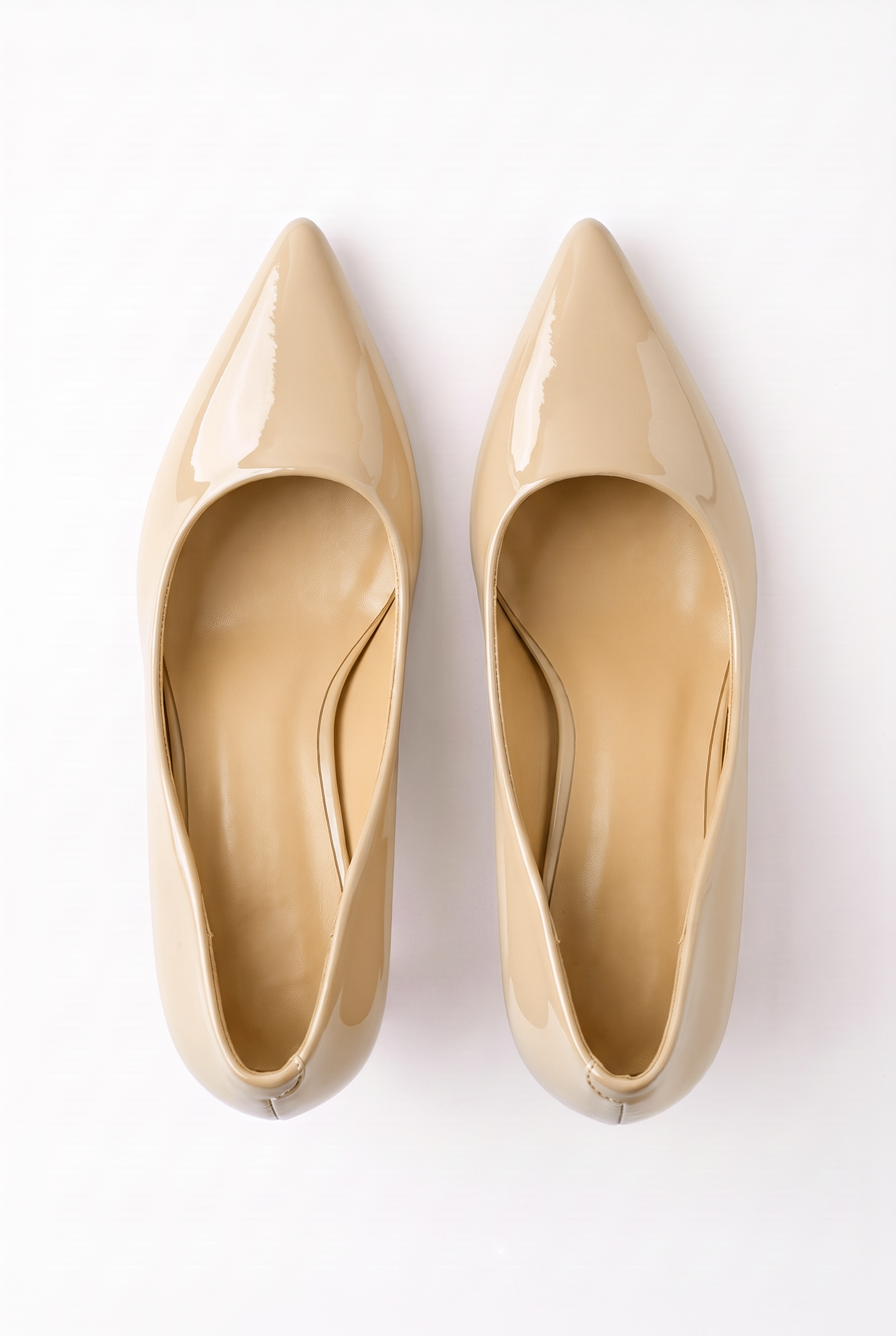 Beige lounge shoes on a thin heel