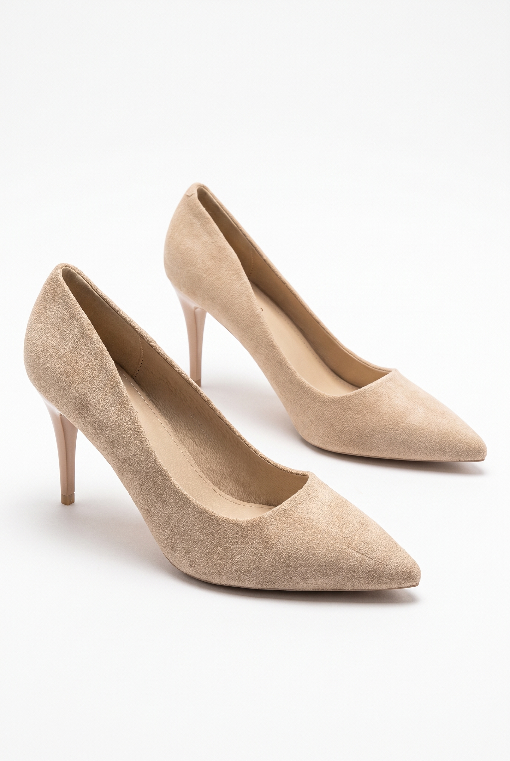 Black flats with a thin heel