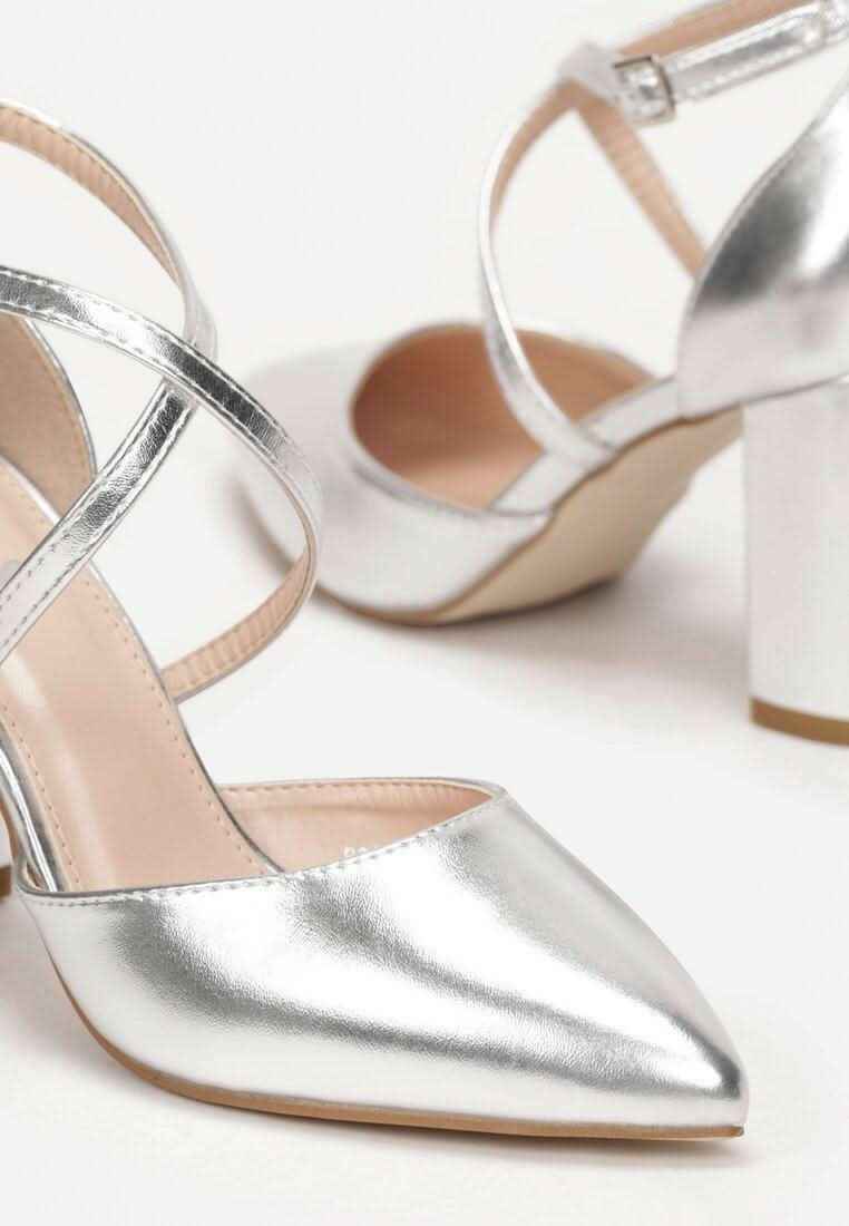 Silver sandale na blok petu