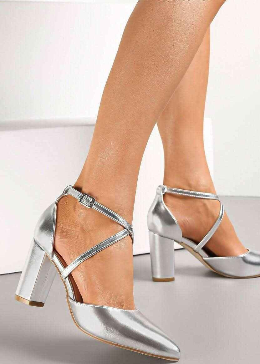 Silver sandale na blok petu